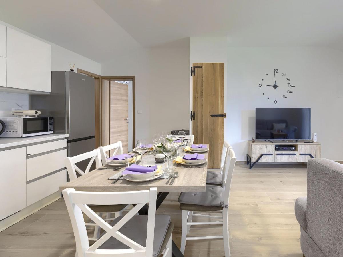 Holiday Home Casa Gverino By Interhome Plomin Buitenkant foto